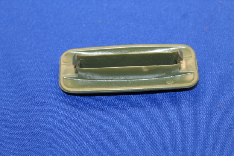 Rosette für Vordersitzrückenarretierung GRÜN Manta B