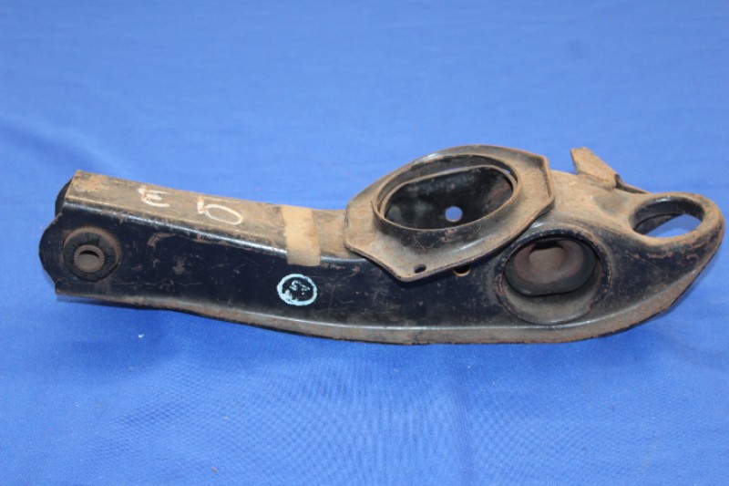 Querlenker unten rechts Ascona / Manta A