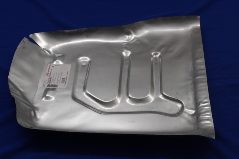 Bodenblech Kadett C vorne links