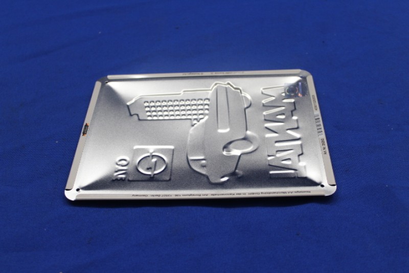 ALTOPELHILFE - Tin Post Card "Manta A GTE Collage" , embossed