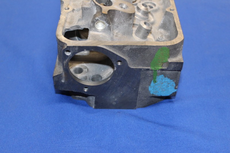 Cylinder Head 2,5S 1972 UP