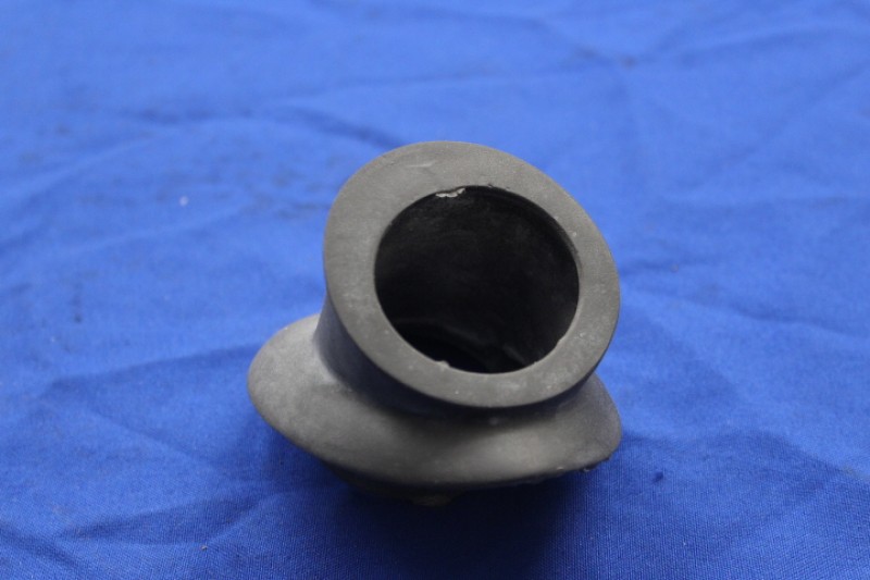 Gummi Tankeinfüllrohr / Tankstutzengummi P1 schwarz
