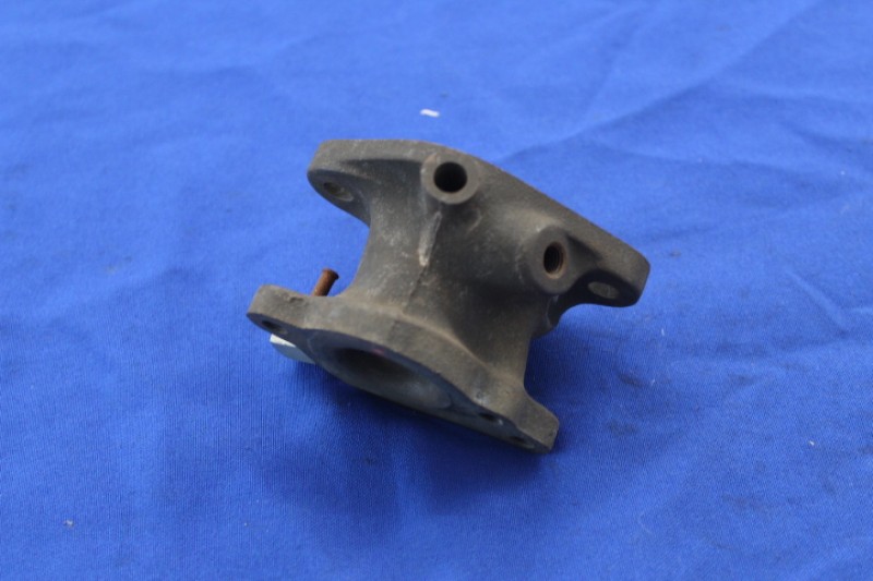Anschlussstutzen Vergaser Olympia Rekord P1 + P2 1500