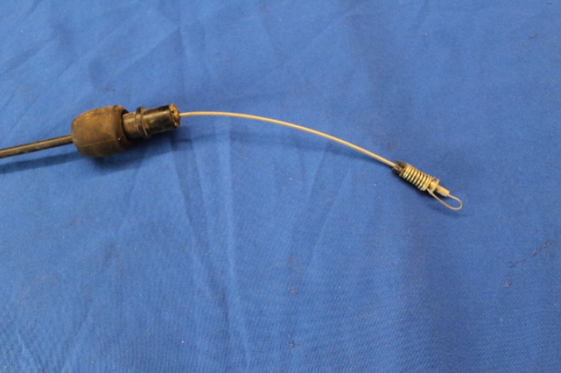 Accelarator cable Rekord E 2,0E + Monza A 2,0E Automatic