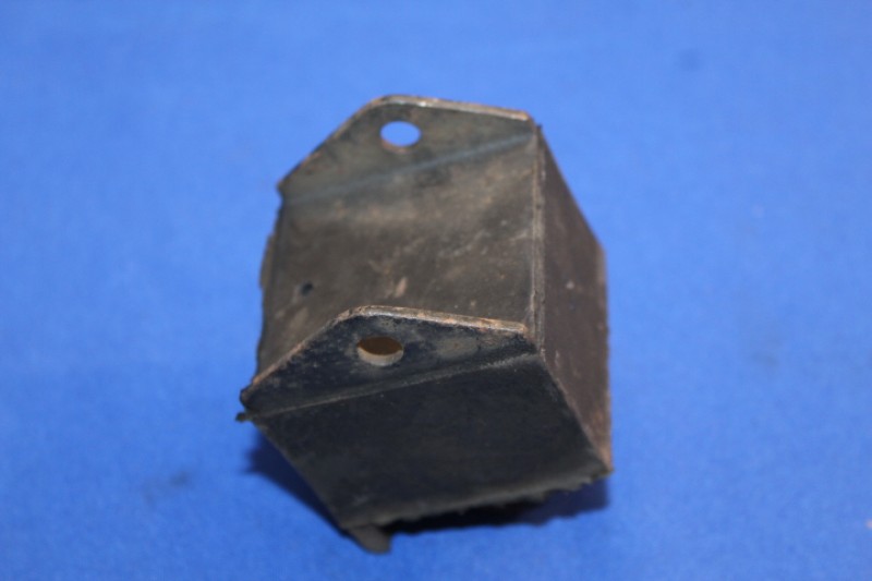 Engine Damperblock Rekord A,  EARLY