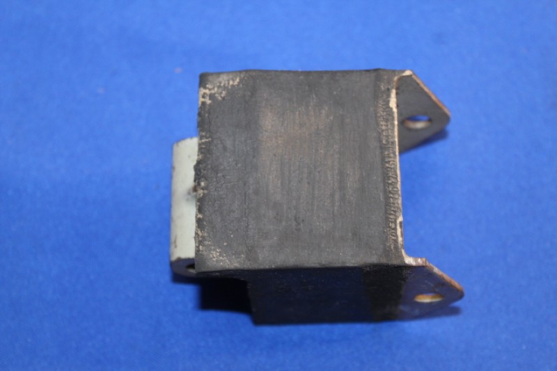 Engine Damperblock Rekord A, LATE