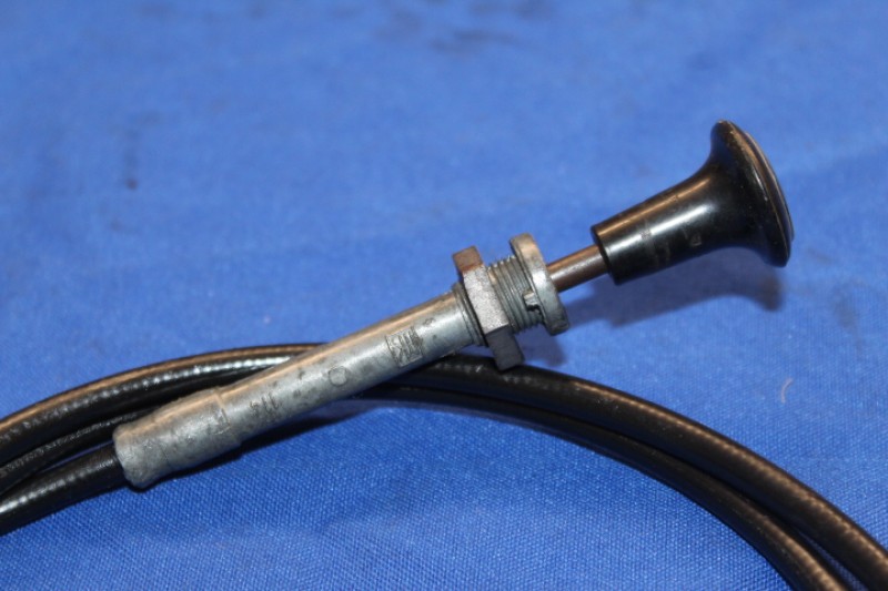 Motorhaubenzug Olympia 1951
