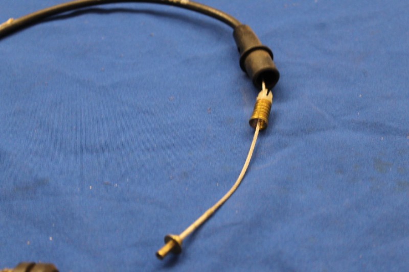 Gaszug Rekord E 1,8N Schaltgetriebe ab FGST-NR