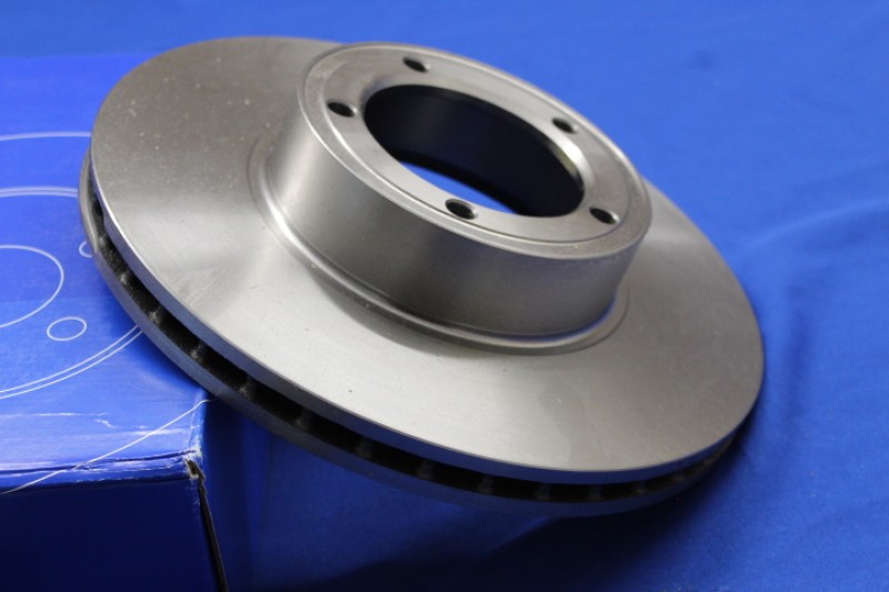 Bremsenkit vorn Admiral / Diplomat B , belüftet