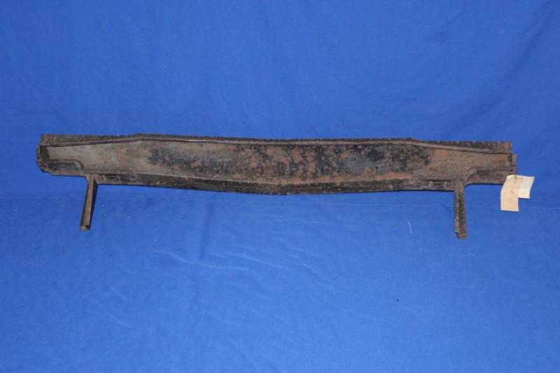 Haubenschlossträger / Luftleitblech oben Ascona A