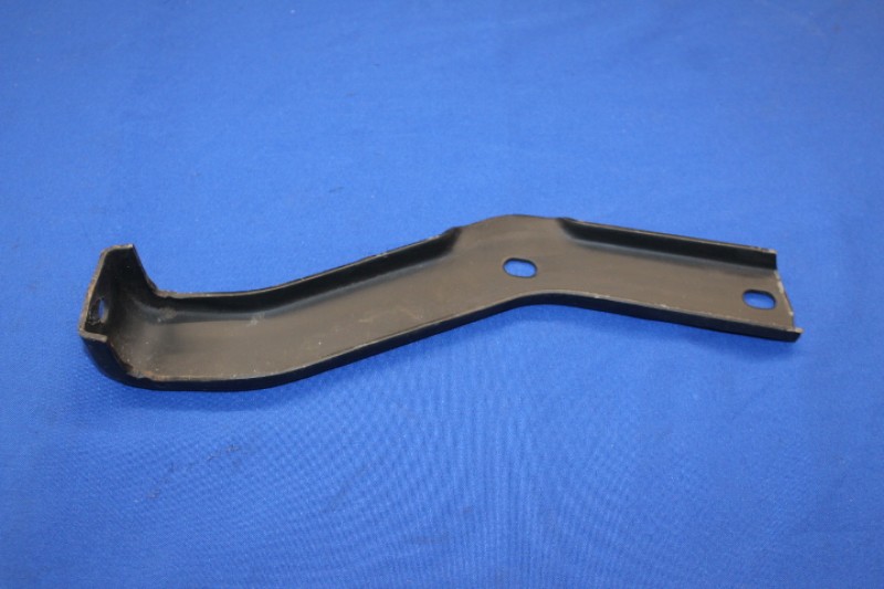 Bumper Mount Commodore A / Rekord C front inner right