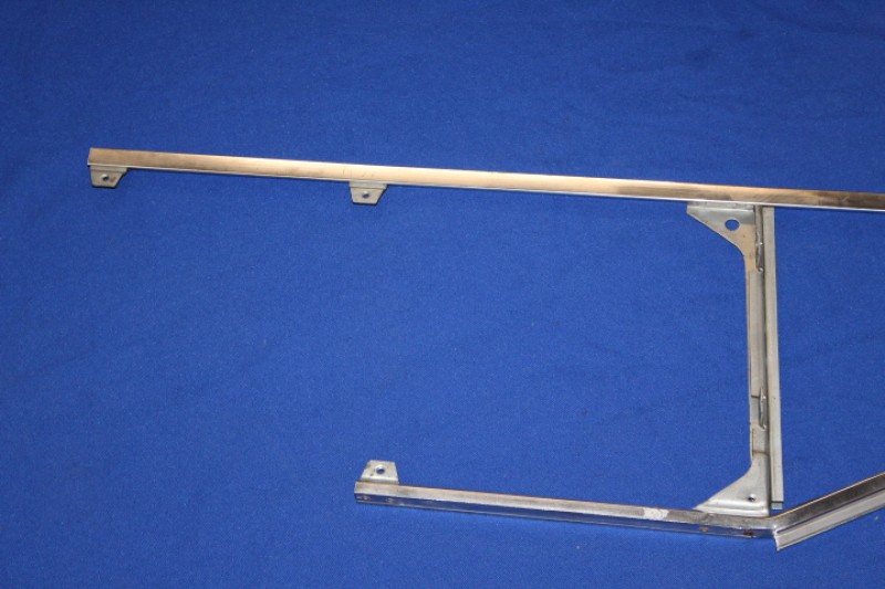 Chrome Frame Door- and Ventilation window front left Rekord P2 Caravan