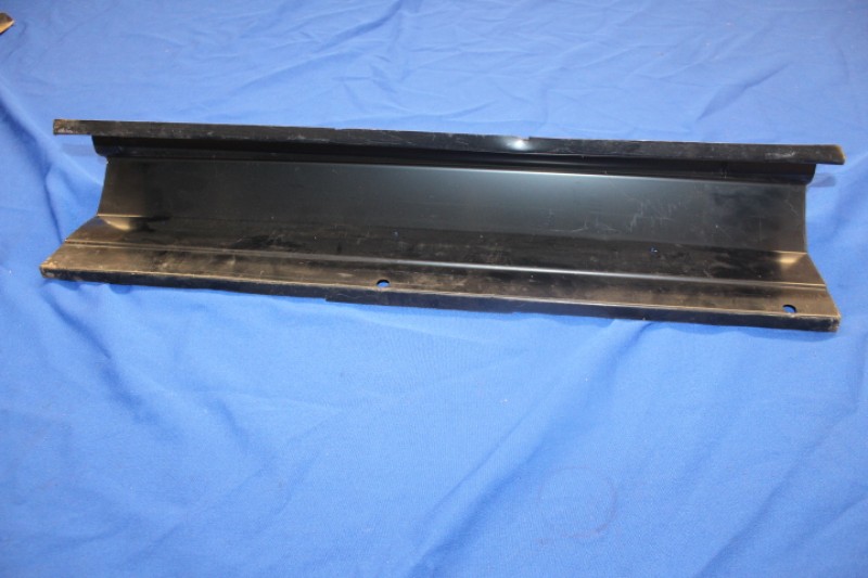 Schweller-Repstück vorn links, ORIGINAL
