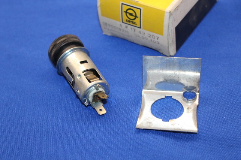 Einbausatz Zigarrenanzünder Ascona/Manta B