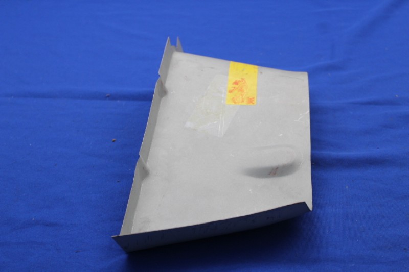 Front left lamp Housing cover Rekord E, Commodore C