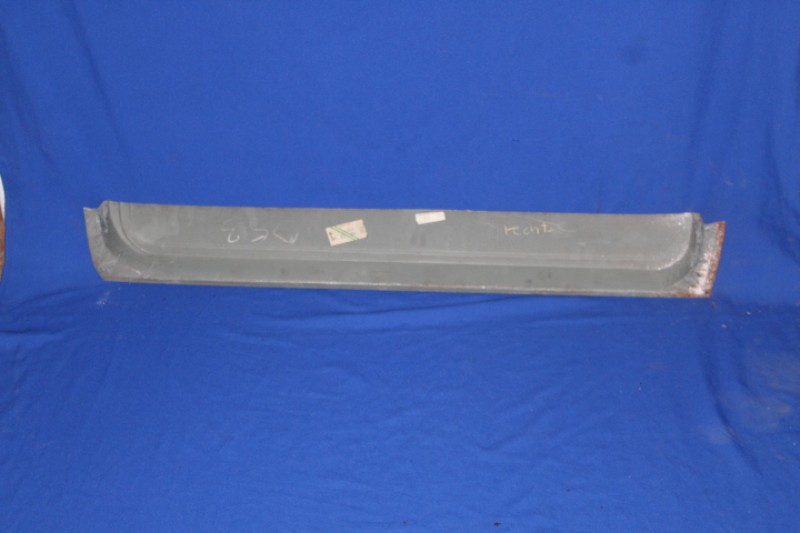 Untertürblech Kadett C 2-trg rechts, Klokkerholm