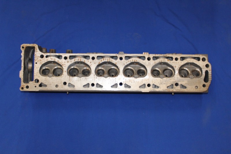 Cylinder Head 2,8 S/H 1972 UP