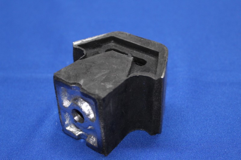 Engine Damper Block Rekord C + Kadett B 1,5 - 1,9