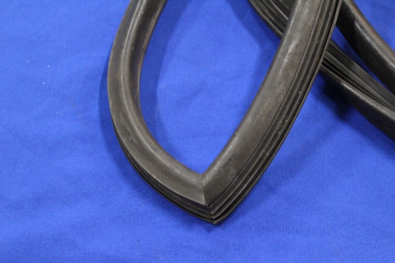 Heckscheibengummi Rekord A Limousine, ORIGINAL