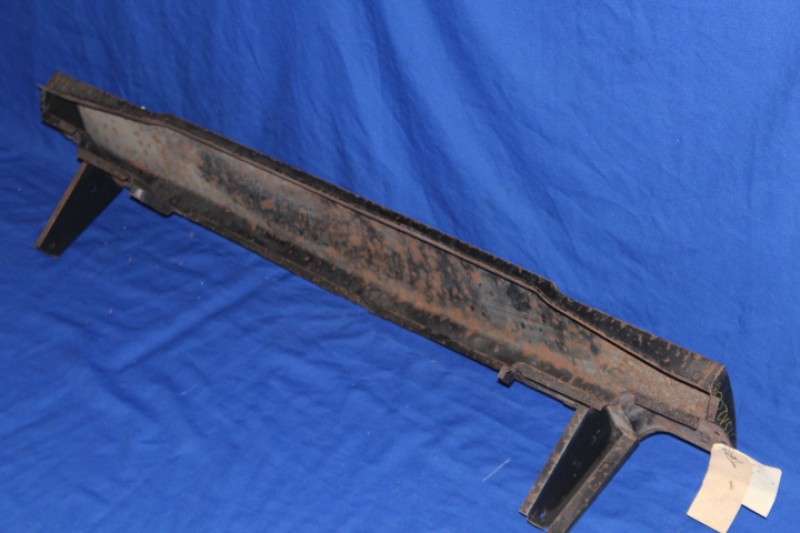 Haubenschlossträger / Luftleitblech oben Ascona A