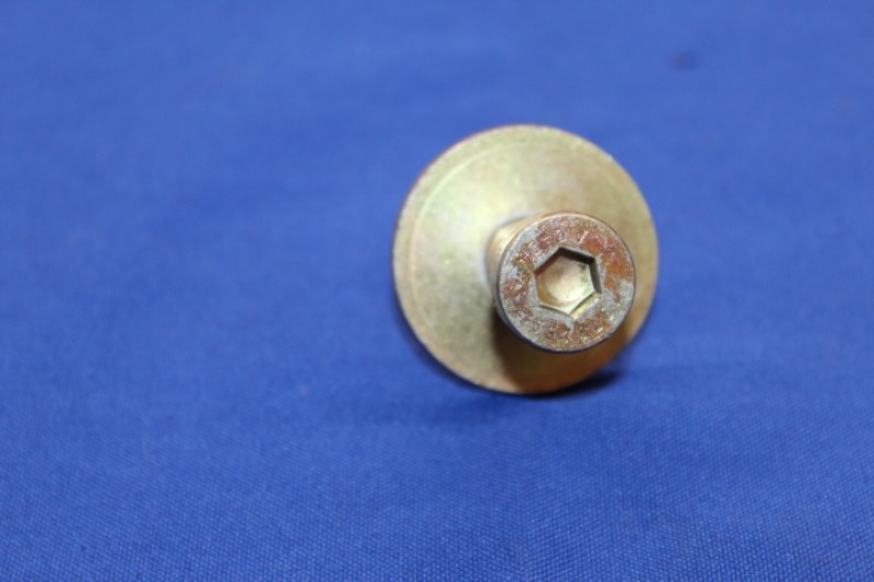 Schliessbolzen Ascona B