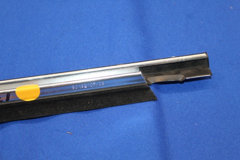 Chrome Trim for Door with Weather Strip Rekord E2 4-door front left