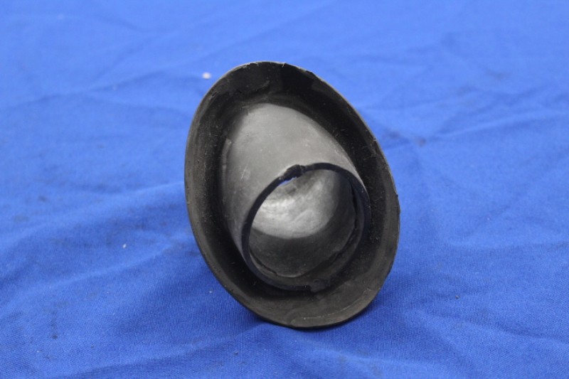 Gummi Tankeinfüllrohr / Tankstutzengummi P1 schwarz