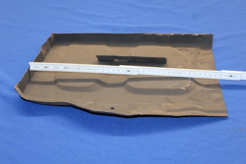 Einschweissblech Batteriesitz Manta/Ascona B