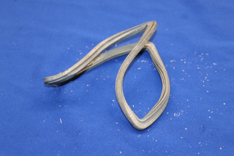 Dichtung Rückleuchte Rekord C Caravan