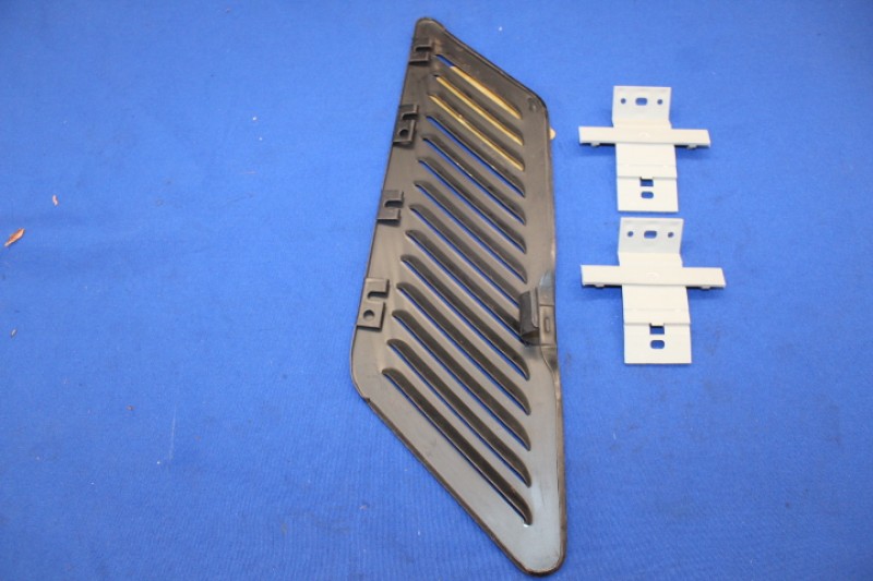 Fuel inlet cover Kadett C Sedan with Hinges