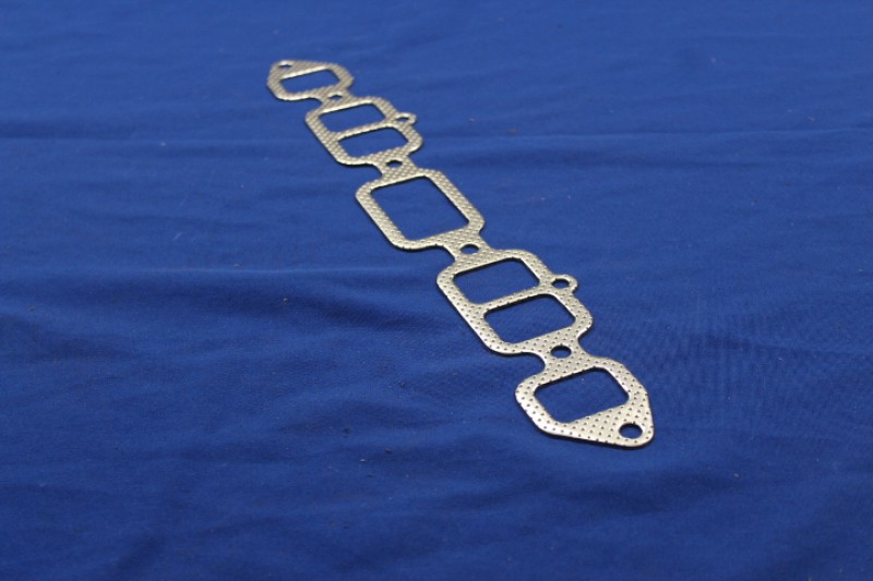Gasket Exhaust Manifold upper CIH-4