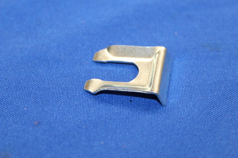 Bremsschlauchhalteblech