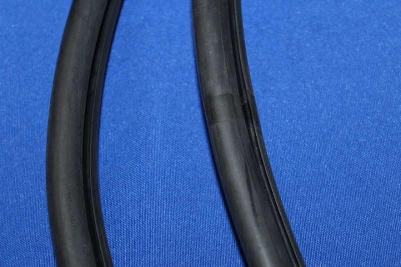 Mounting Kit Front- and rear Window Rubber Kadett C Coupé GT/E, with side window seals