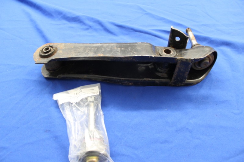 Lower Control Arm right Rekord E, Commodore C