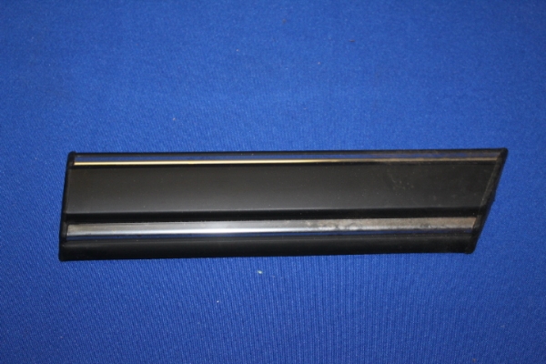 Trim ´Berlina´ Front Wing right, late version