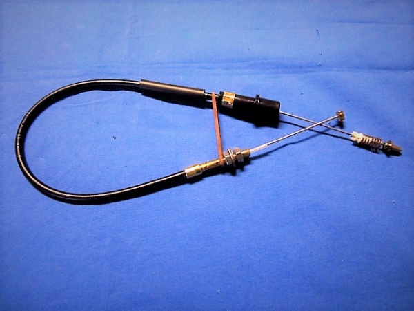 Accelerator Cable Rekord E 2,0S later Chassis No.