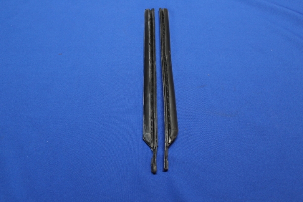 Rubber Seal Set B-Post Coupe